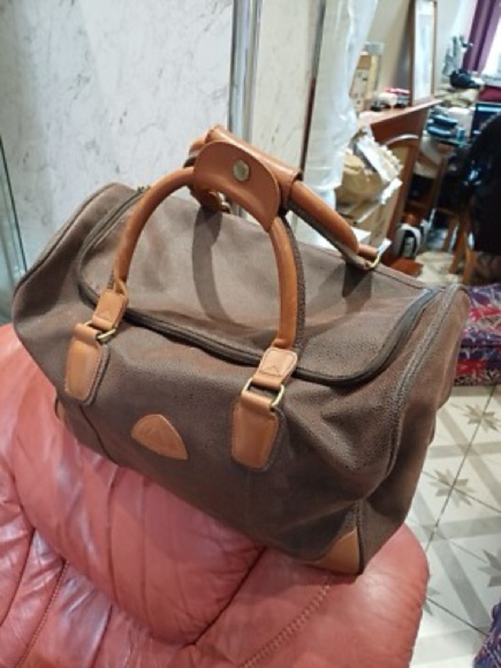 globe trotter Unisex Tote Bag Travel Duffle Bag with Tan Leather Trim